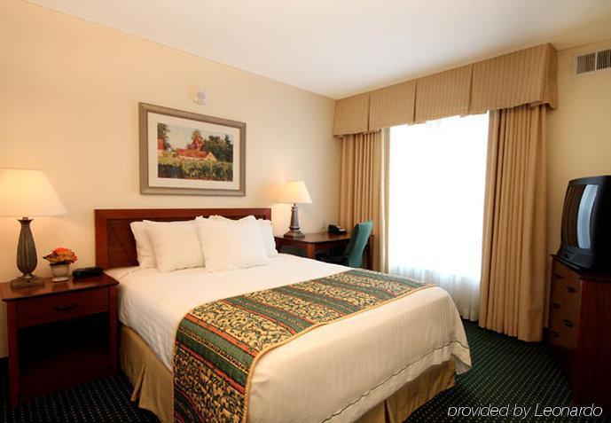 Residence Inn Des Moines West At Jordan Creek Town Center Уест Де Мойн Стая снимка