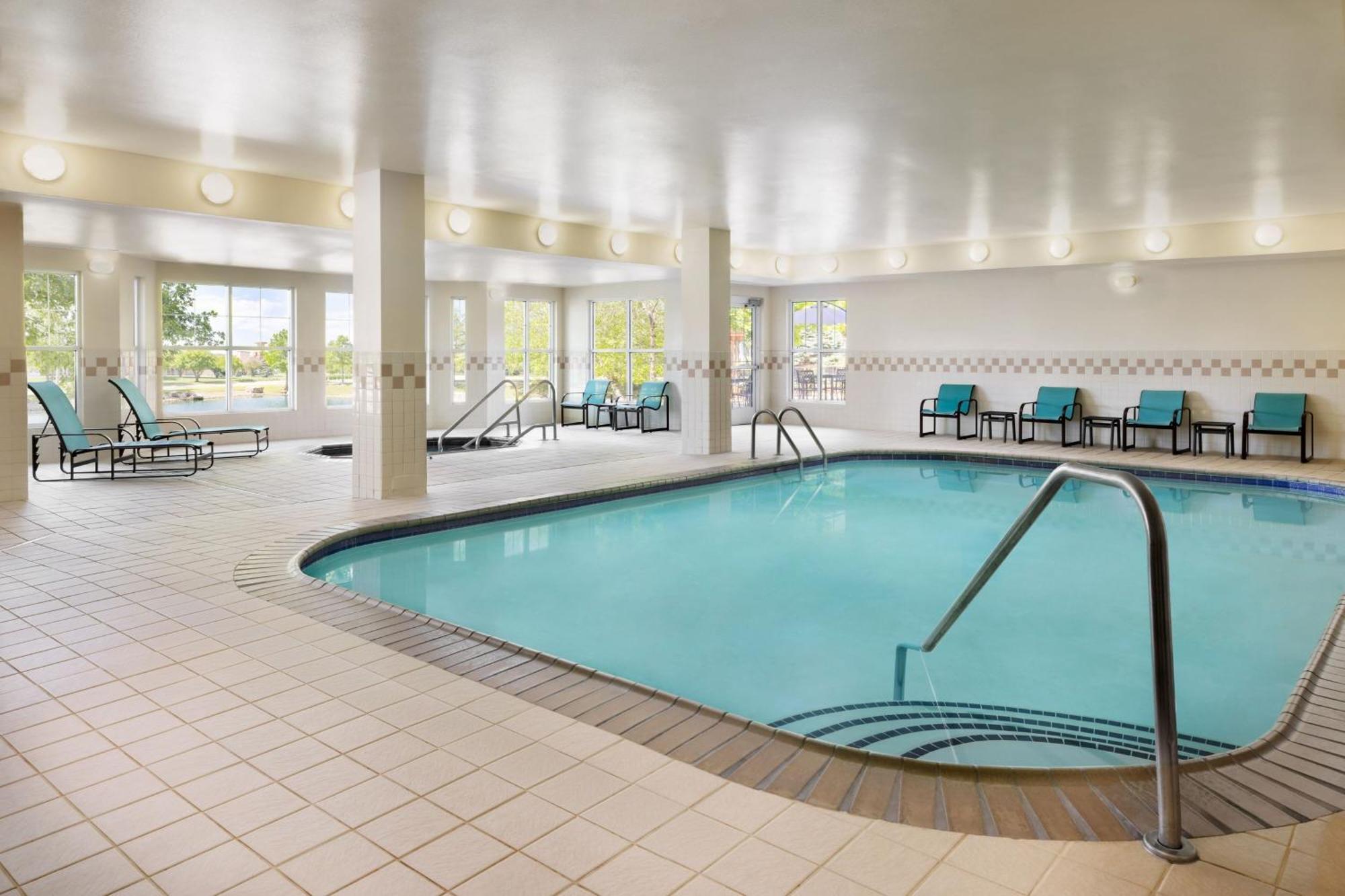Residence Inn Des Moines West At Jordan Creek Town Center Уест Де Мойн Екстериор снимка