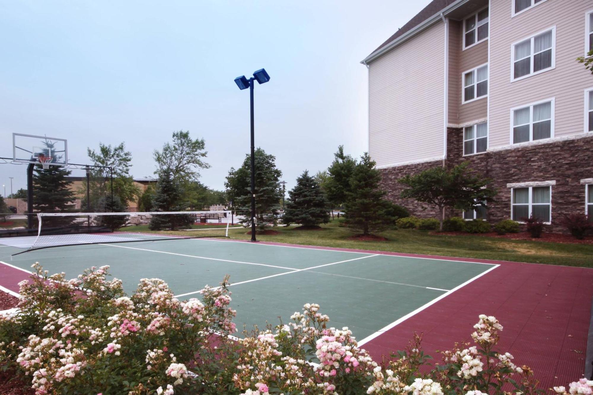 Residence Inn Des Moines West At Jordan Creek Town Center Уест Де Мойн Екстериор снимка